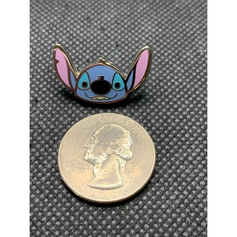 2009 Cute Lilo and Stitch Disney pin Character Faces Version 2 Authentic 626